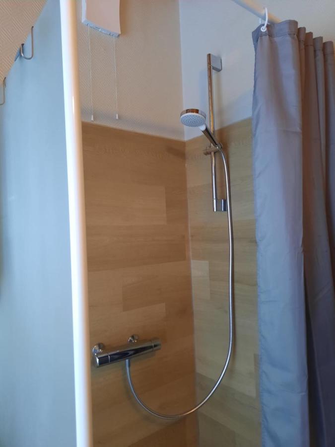 Ferienhaus Smultronsstaelle Hjo, Vaettern Kültér fotó